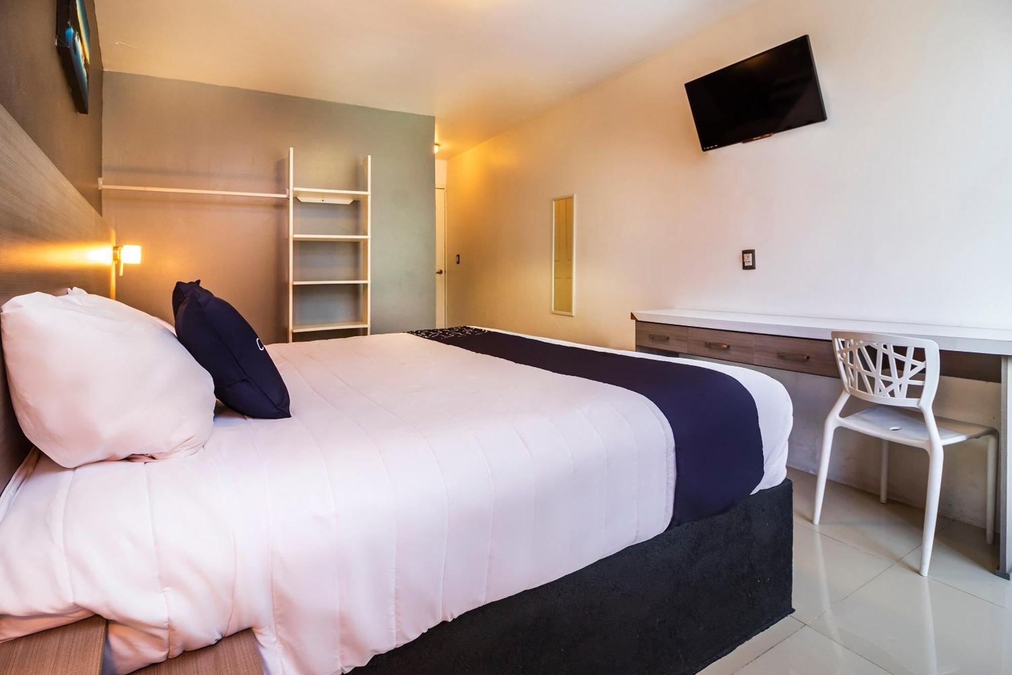 Collection O Hotel Mango,Six Flags Hurricane Harbor Oaxtepec Bagian luar foto