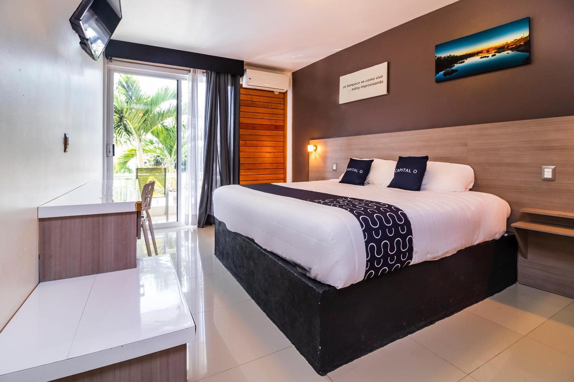 Collection O Hotel Mango,Six Flags Hurricane Harbor Oaxtepec Bagian luar foto