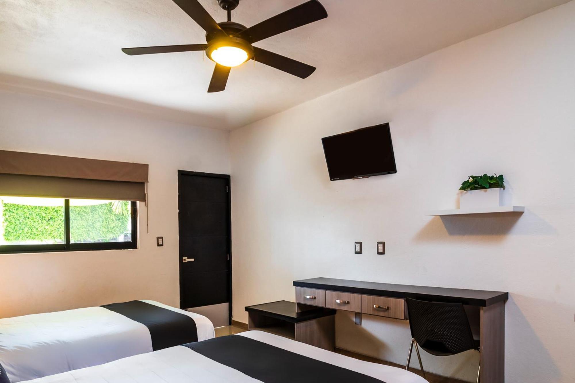 Collection O Hotel Mango,Six Flags Hurricane Harbor Oaxtepec Bagian luar foto