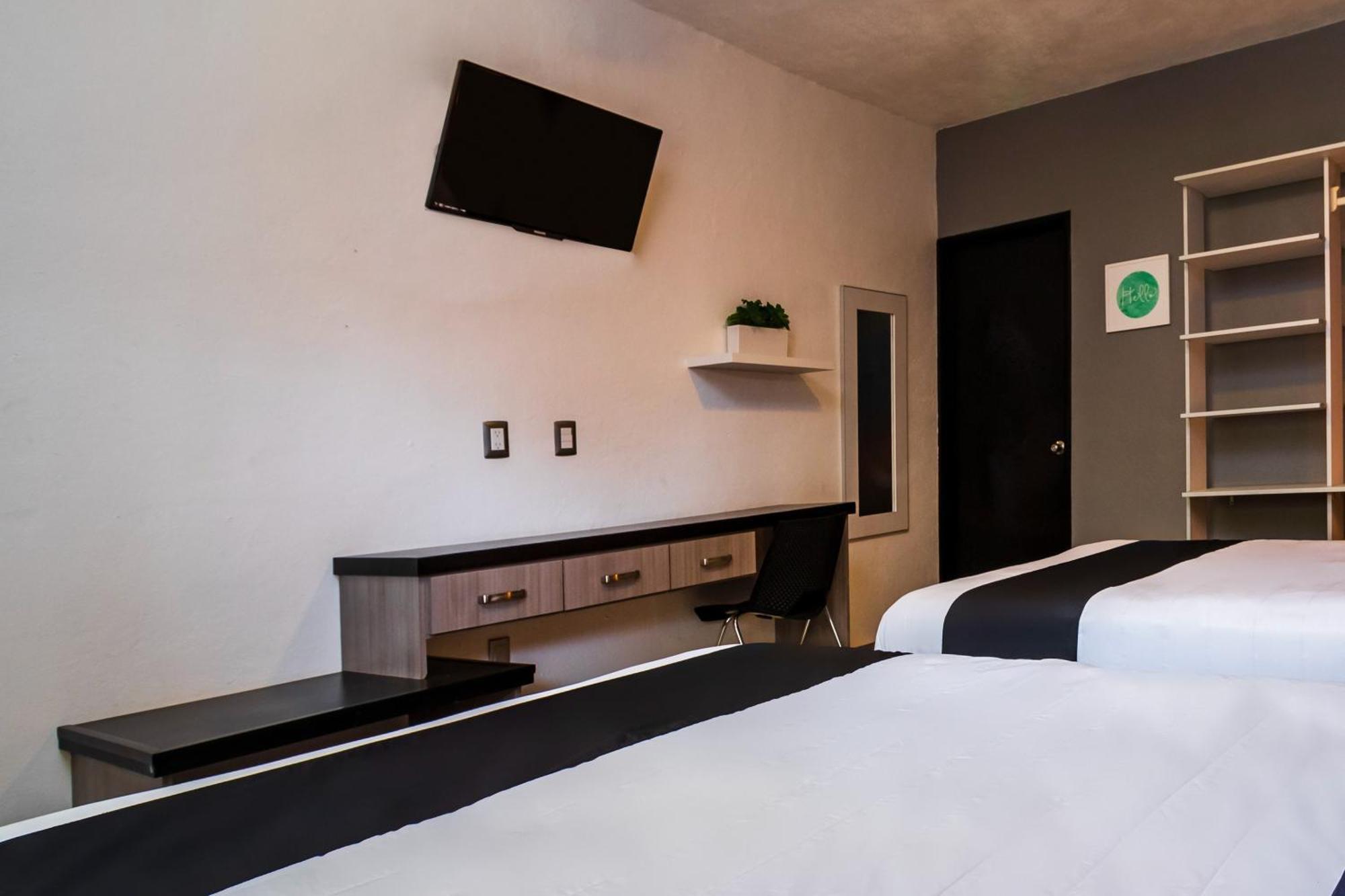 Collection O Hotel Mango,Six Flags Hurricane Harbor Oaxtepec Bagian luar foto